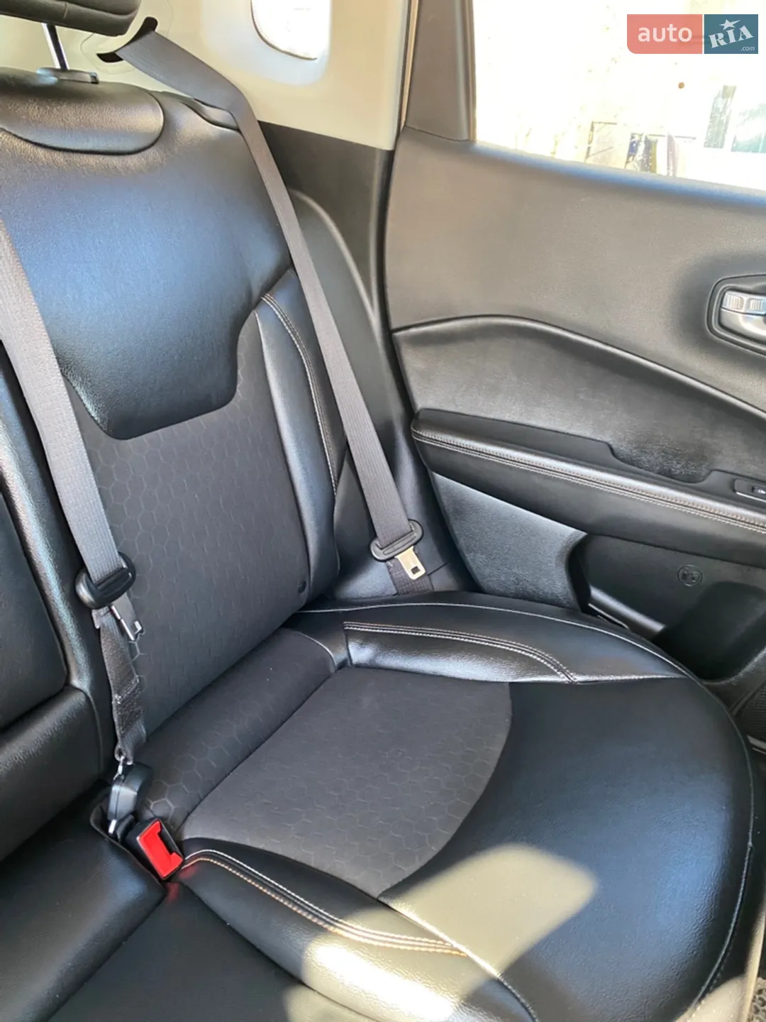 2019 Jeep Compass - мініатюра 30