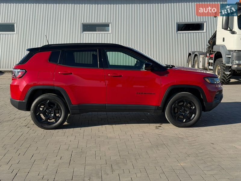 Внедорожник / Кроссовер Jeep Compass 2023 в Калуше