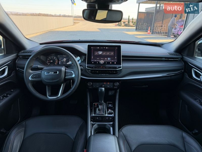 Внедорожник / Кроссовер Jeep Compass 2023 в Калуше
