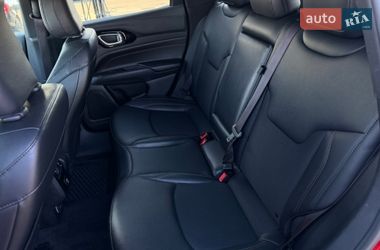 Внедорожник / Кроссовер Jeep Compass 2023 в Калуше