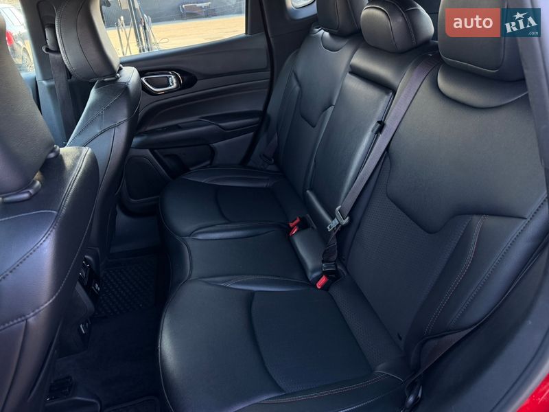 Внедорожник / Кроссовер Jeep Compass 2023 в Калуше