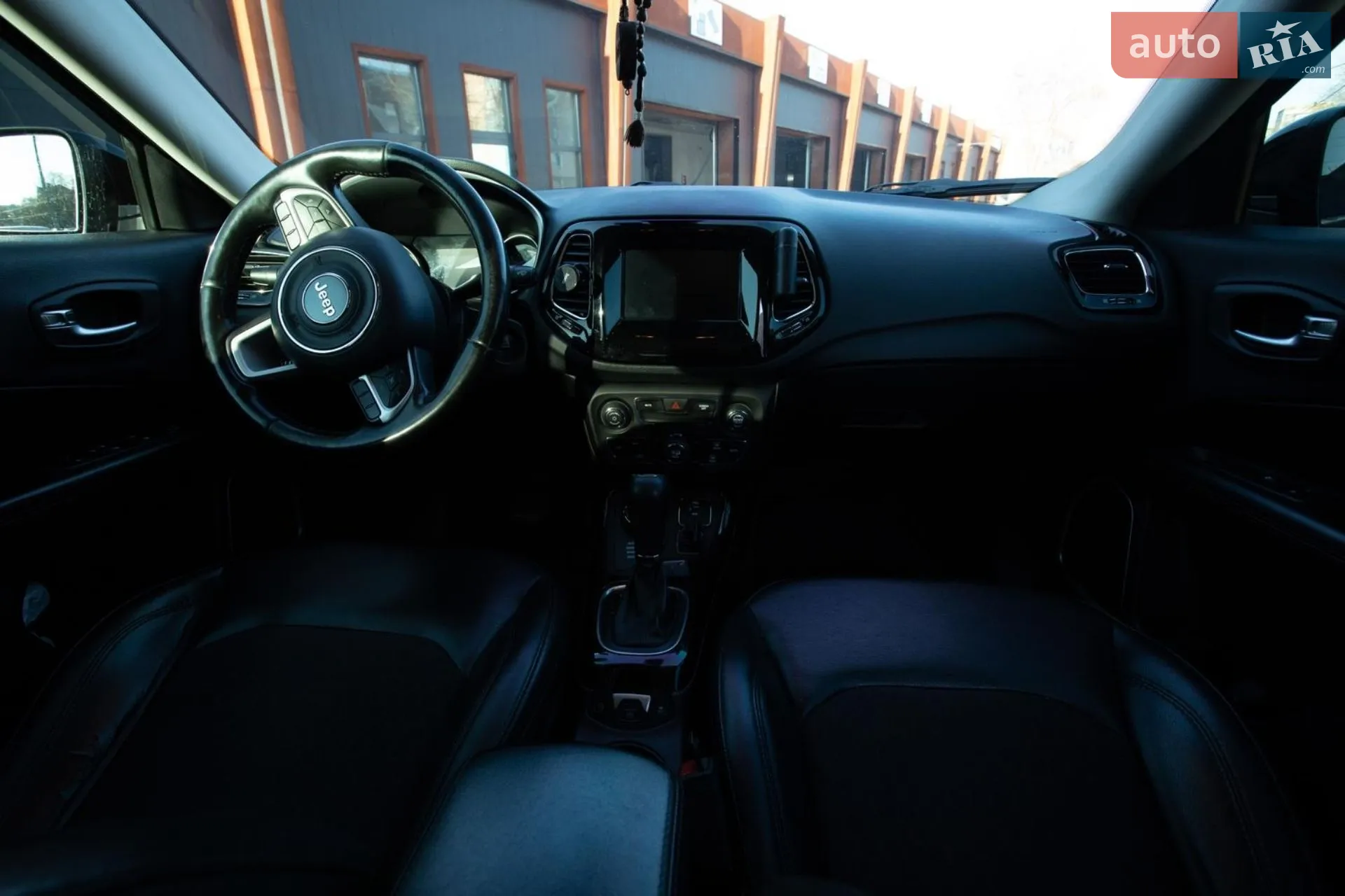 2018 Jeep Compass - мініатюра 9