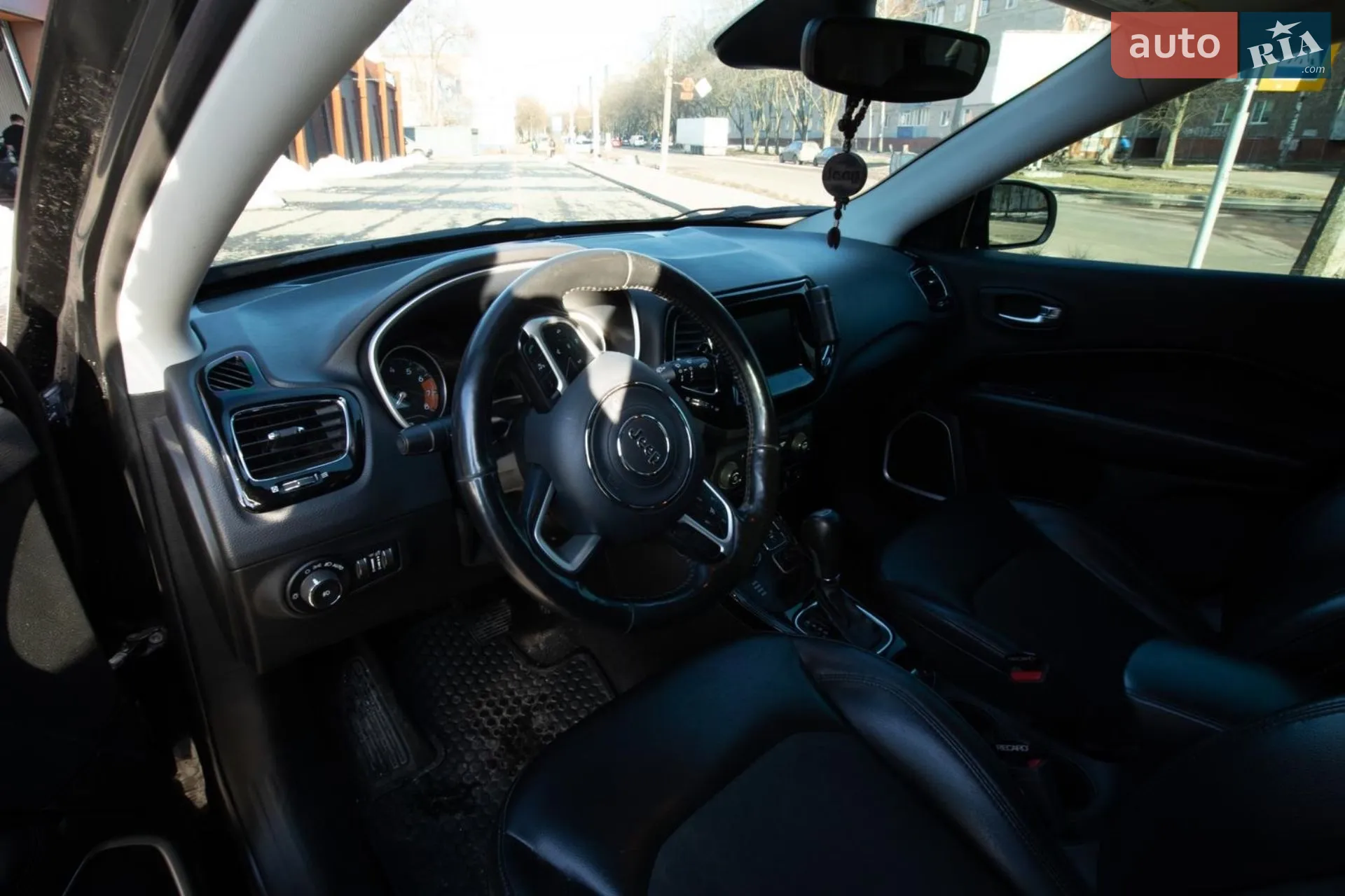 2018 Jeep Compass - мініатюра 20