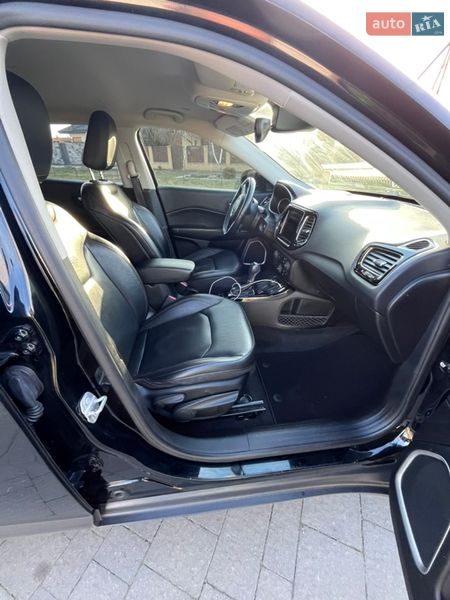 Позашляховик / Кросовер Jeep Compass 2018 в Ужгороді