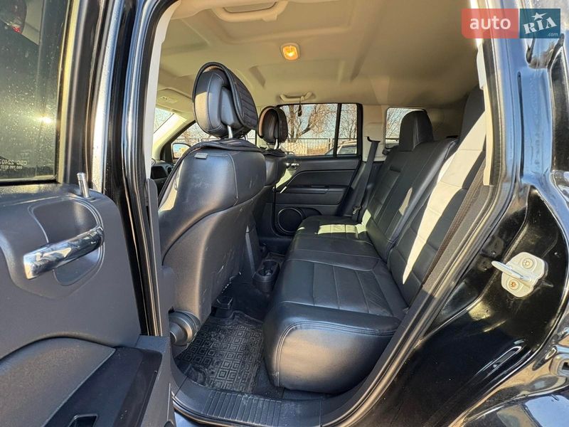 Внедорожник / Кроссовер Jeep Compass 2012 в Вольногорске фото 13 Внедорожник / Кроссовер Jeep Compass 2012 в Вольногорске