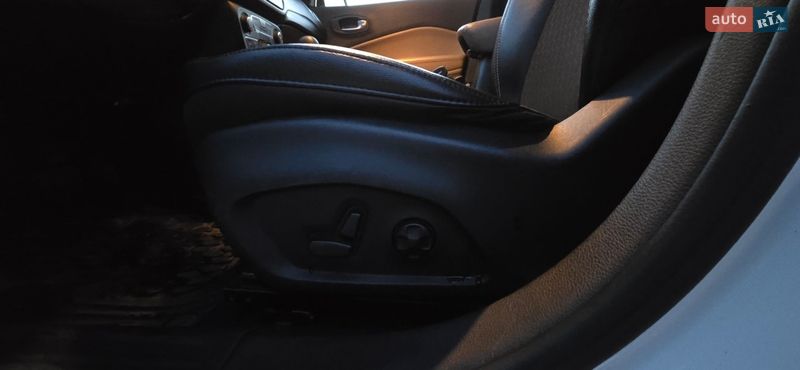 Внедорожник / Кроссовер Jeep Compass 2018 в Шостке