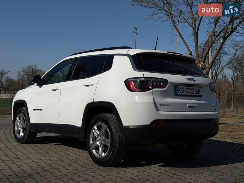 Внедорожник / Кроссовер Jeep Compass 2023 в Каменском