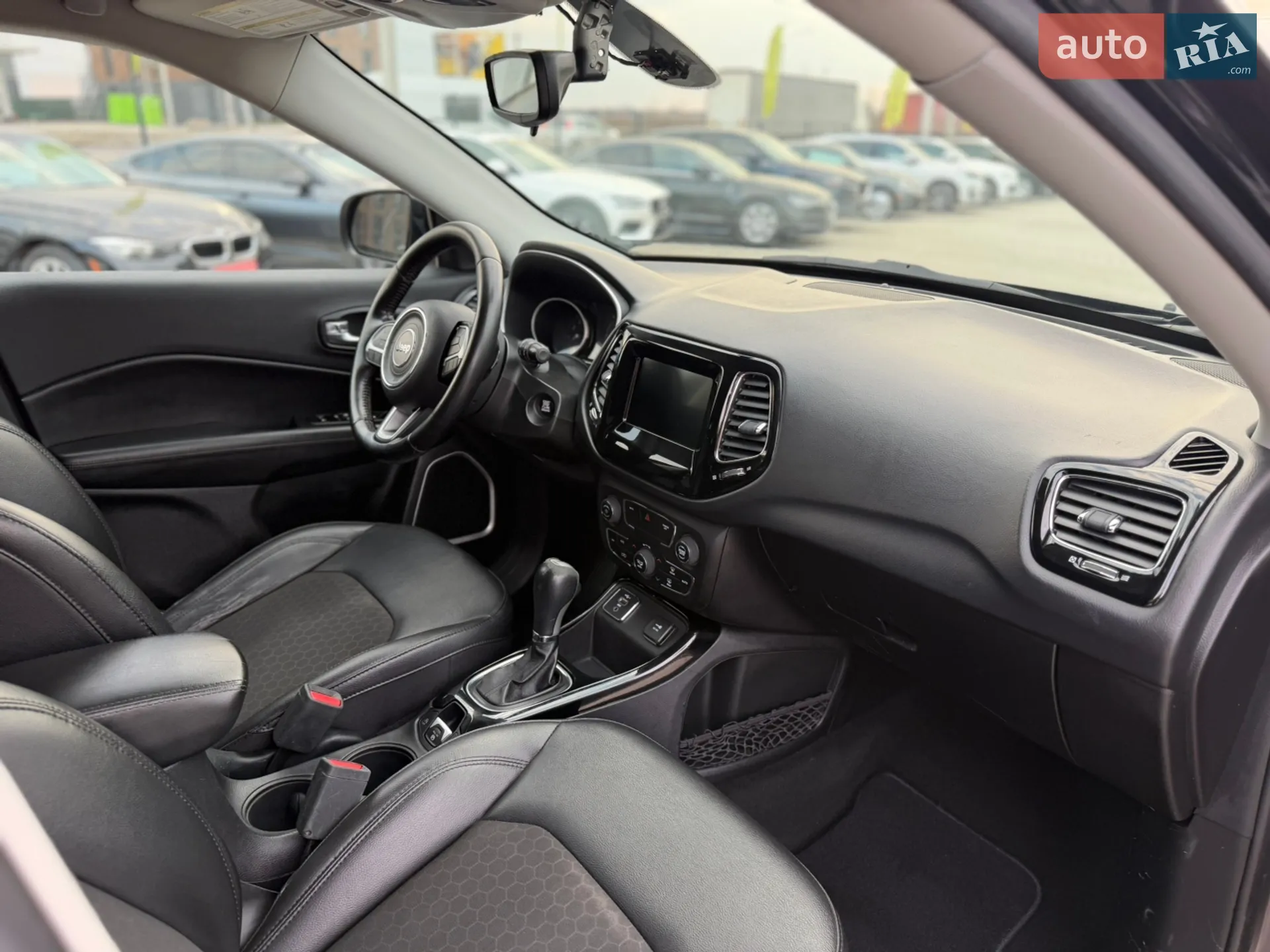 2019 Jeep Compass - мініатюра 24