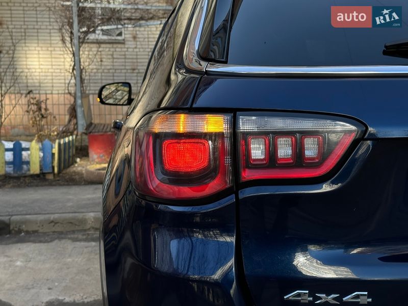 Внедорожник / Кроссовер Jeep Compass 2020 в Сумах