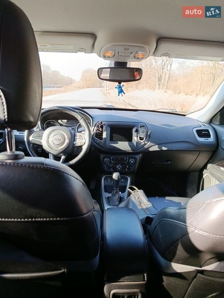 Позашляховик / Кросовер Jeep Compass 2019 в Ромнах фото 2 Позашляховик / Кросовер Jeep Compass 2019 в Ромнах