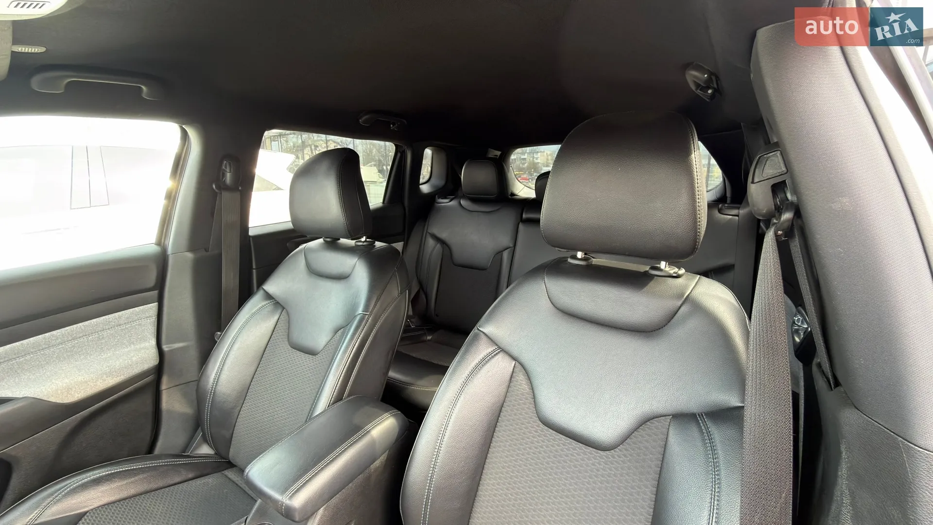 2023 Jeep Compass - мініатюра 48