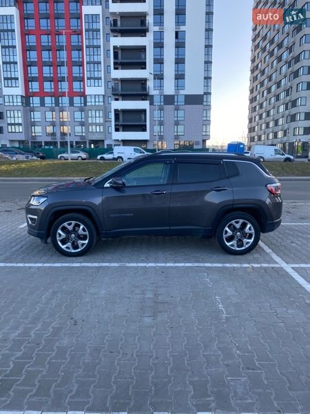 Позашляховик / Кросовер Jeep Compass 2017 в Києві