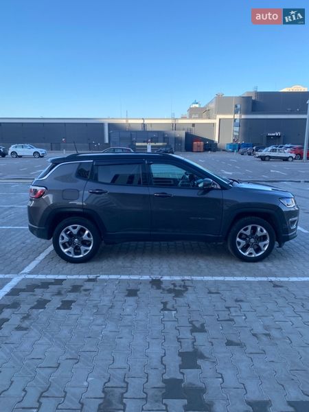 Позашляховик / Кросовер Jeep Compass 2017 в Києві