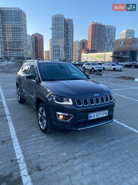 Позашляховик / Кросовер Jeep Compass 2017 в Києві