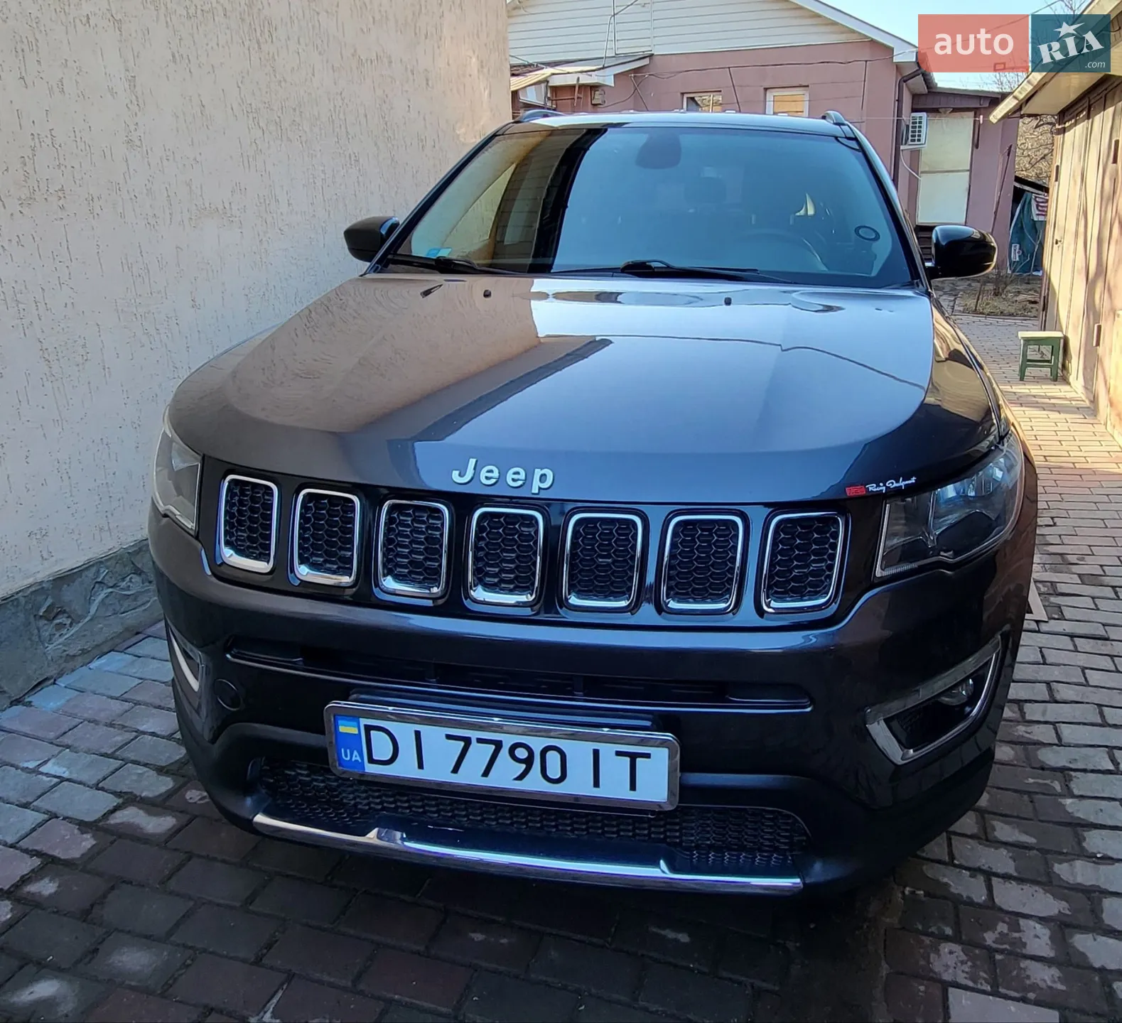 2017 Jeep Compass - мініатюра 2