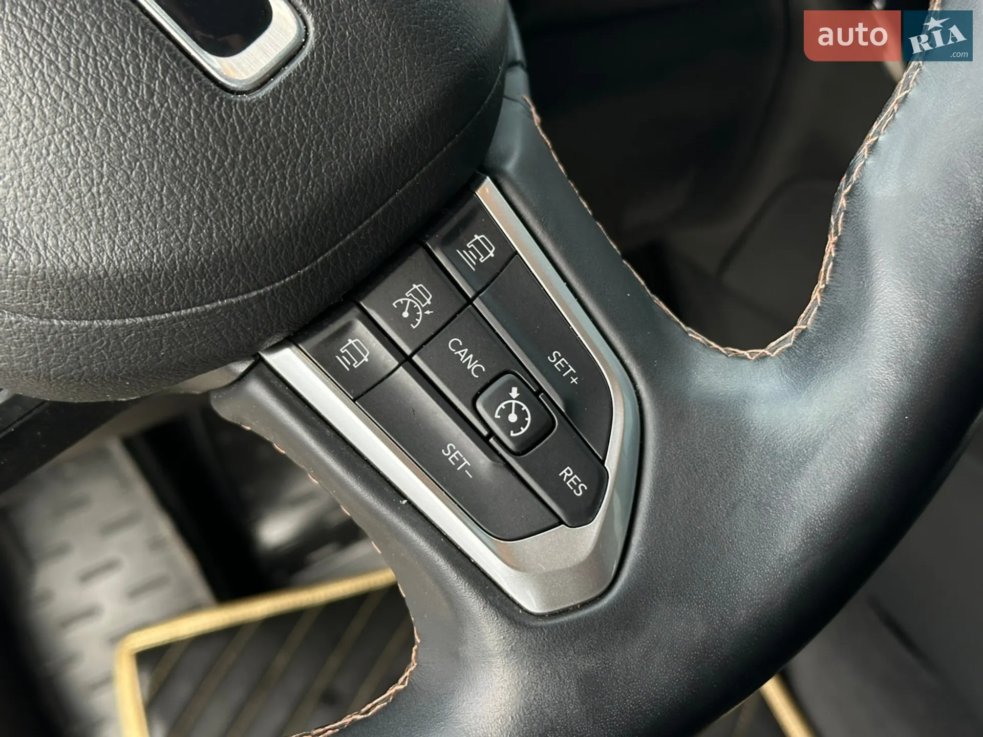 2022 Jeep Compass - мініатюра 31
