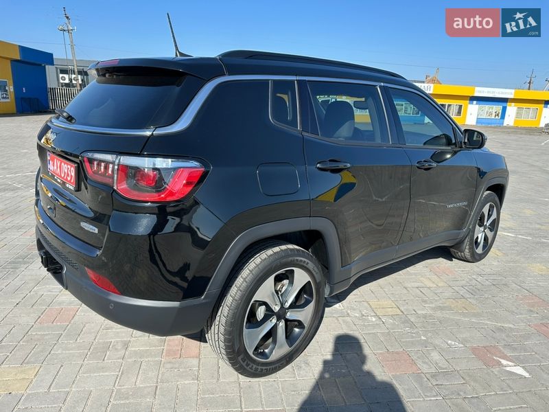 Позашляховик / Кросовер Jeep Compass 2018 в Житомирі