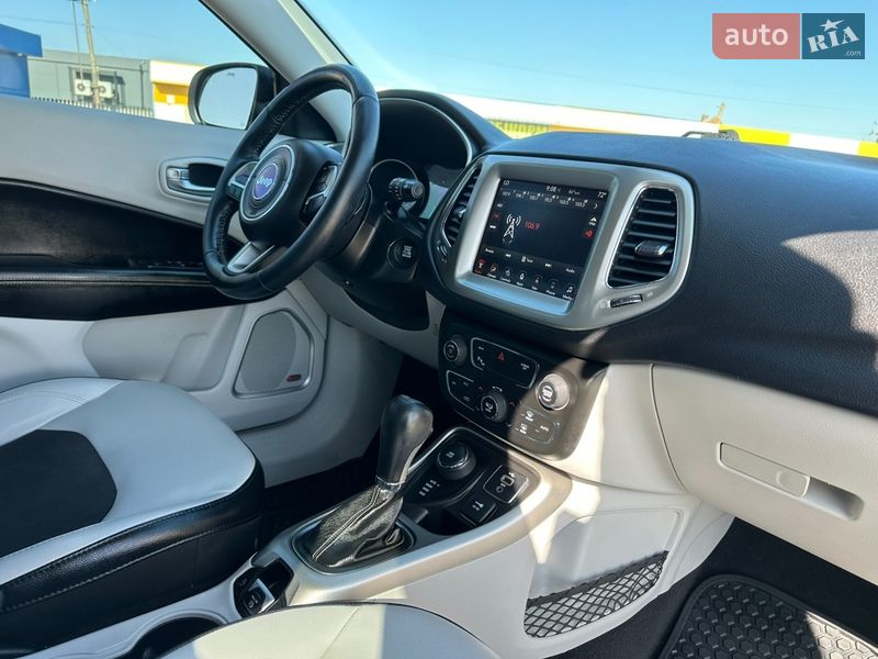 Позашляховик / Кросовер Jeep Compass 2018 в Житомирі