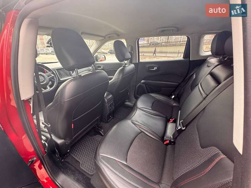 Внедорожник / Кроссовер Jeep Compass 2019 в Киеве