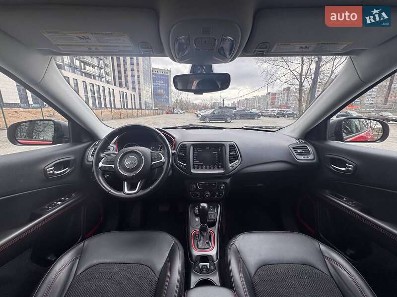 Внедорожник / Кроссовер Jeep Compass 2019 в Киеве
