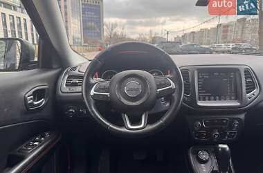 Внедорожник / Кроссовер Jeep Compass 2019 в Киеве