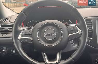Внедорожник / Кроссовер Jeep Compass 2019 в Киеве