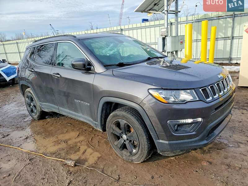 Внедорожник / Кроссовер Jeep Compass 2018 в Ровно