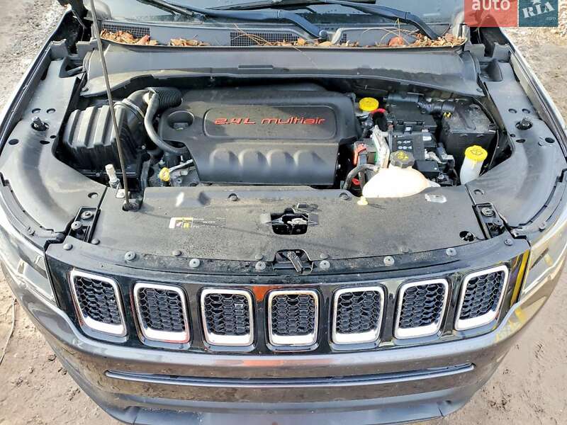 Внедорожник / Кроссовер Jeep Compass 2018 в Ровно