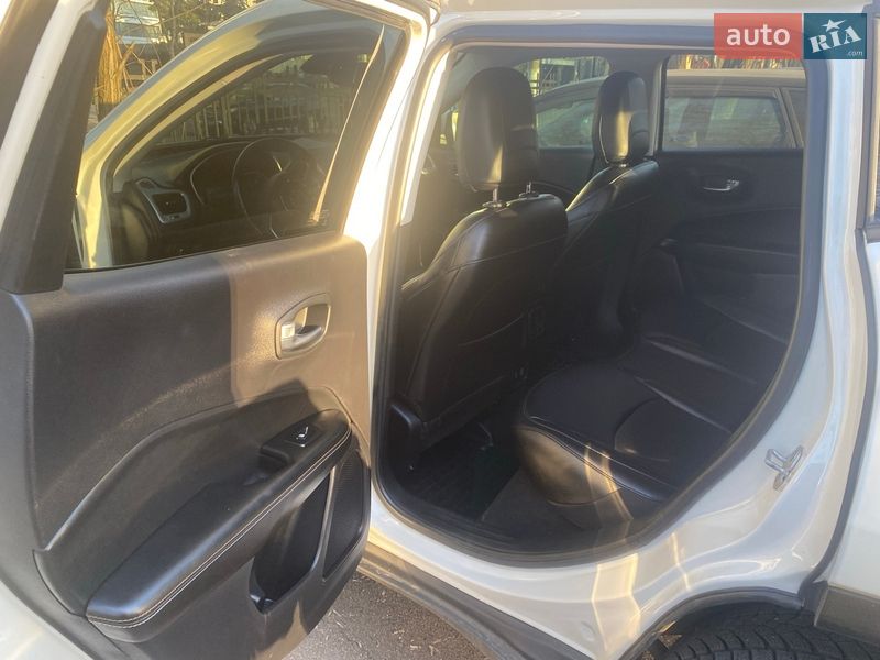 Позашляховик / Кросовер Jeep Compass 2017 в Одесі