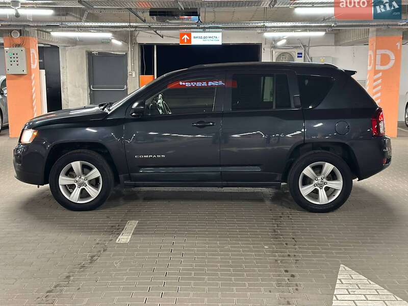 Позашляховик / Кросовер Jeep Compass 2014 в Києві