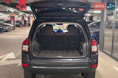 Позашляховик / Кросовер Jeep Compass 2014 в Києві