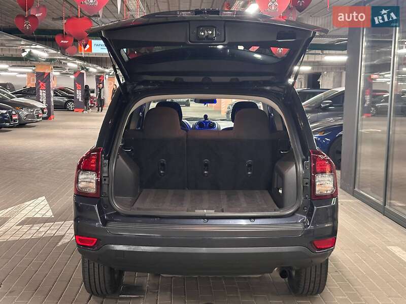 Позашляховик / Кросовер Jeep Compass 2014 в Києві