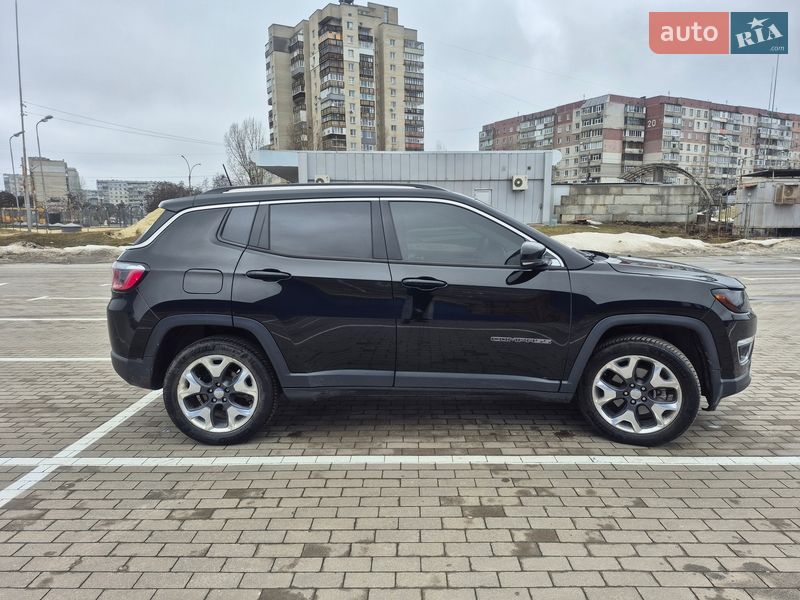 Внедорожник / Кроссовер Jeep Compass 2017 в Сумах
