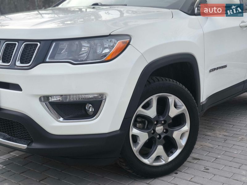 Внедорожник / Кроссовер Jeep Compass 2021 в Киеве