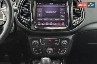 Внедорожник / Кроссовер Jeep Compass 2021 в Киеве
