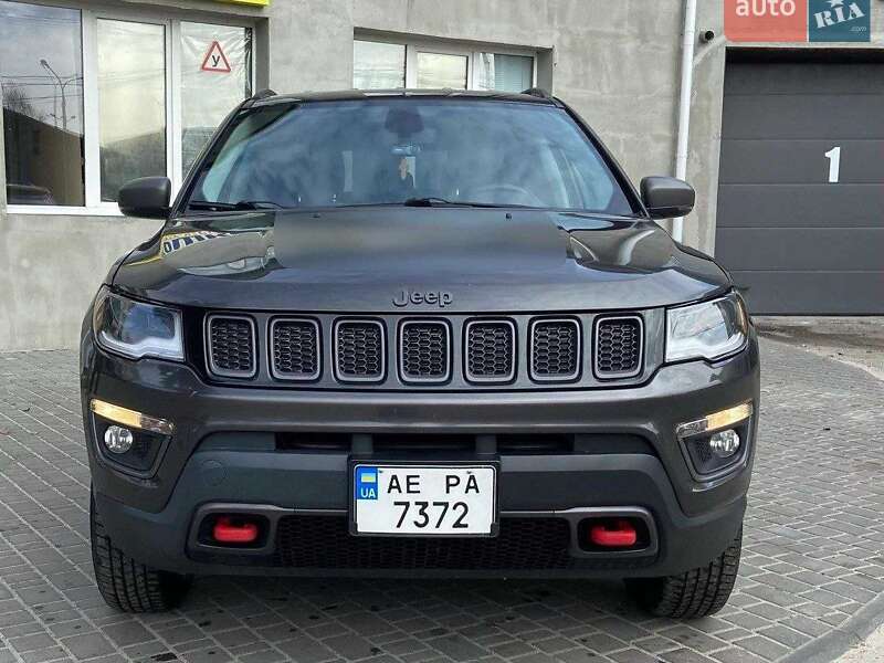 Внедорожник / Кроссовер Jeep Compass 2018 в Каменском