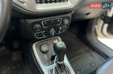 Внедорожник / Кроссовер Jeep Compass 2017 в Ивано-Франковске