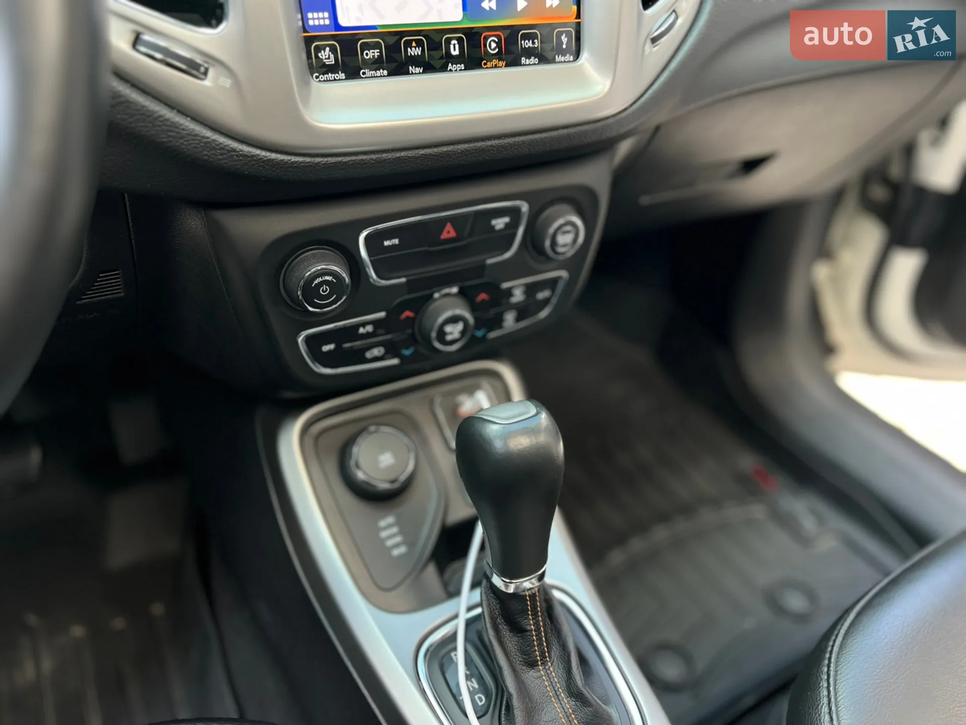 2017 Jeep Compass - мініатюра 18