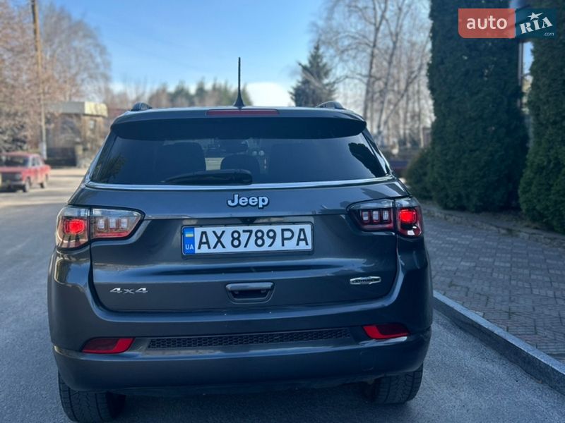 Внедорожник / Кроссовер Jeep Compass 2022 в Краснограде