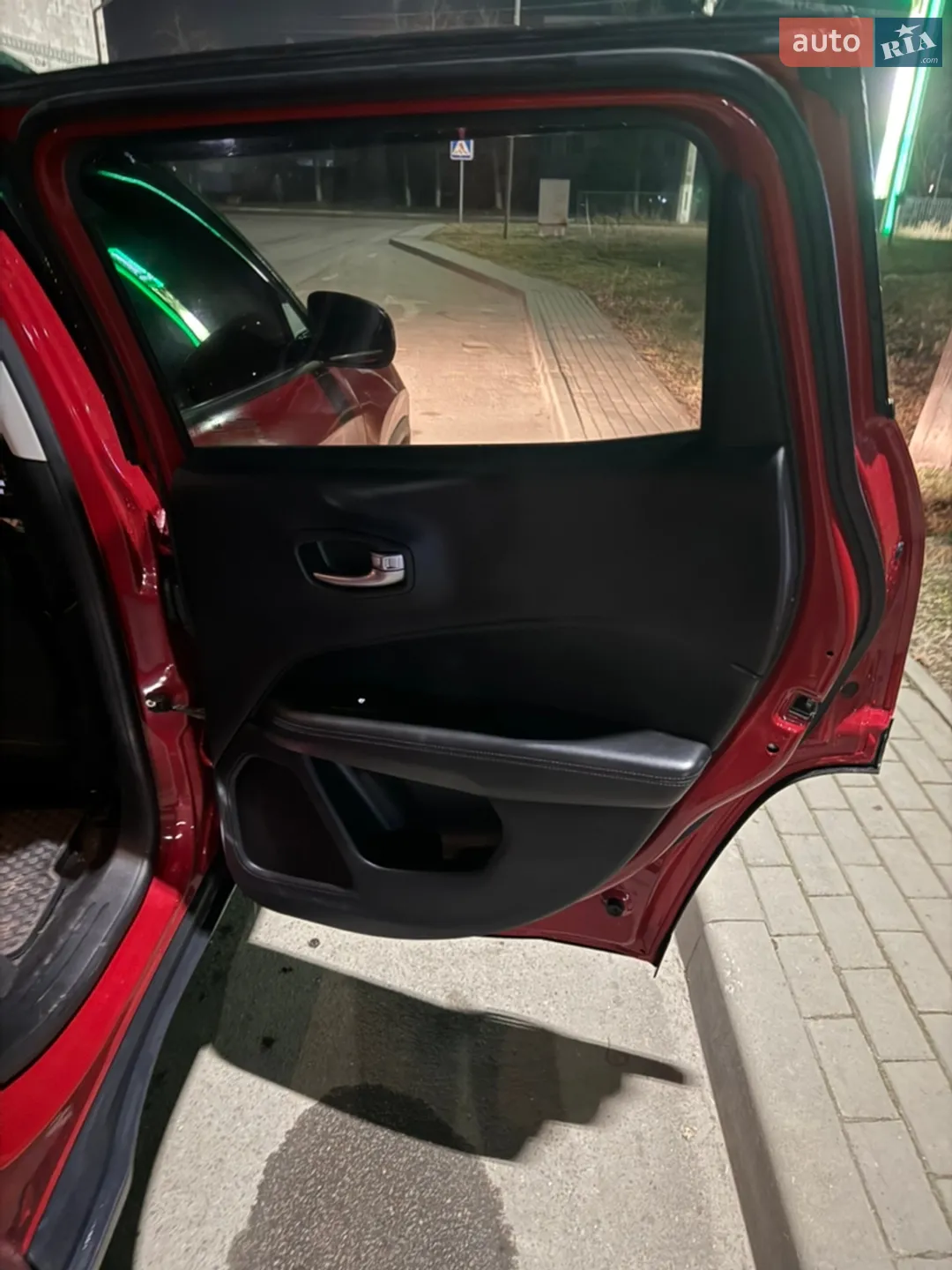 2018 Jeep Compass - мініатюра 15