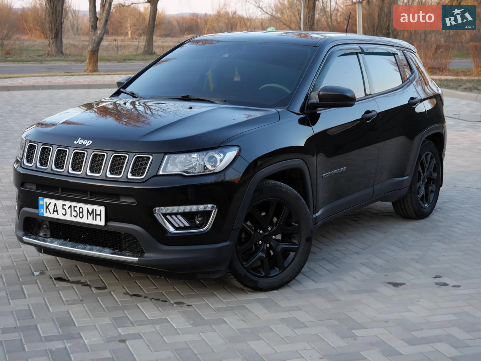 2019 Jeep Compass - мініатюра 2