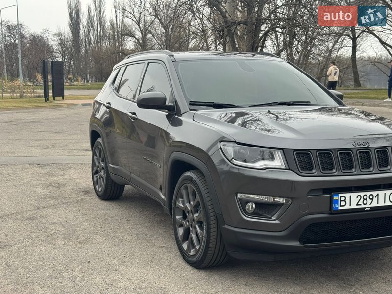 Внедорожник / Кроссовер Jeep Compass 2021 в Кременчуге