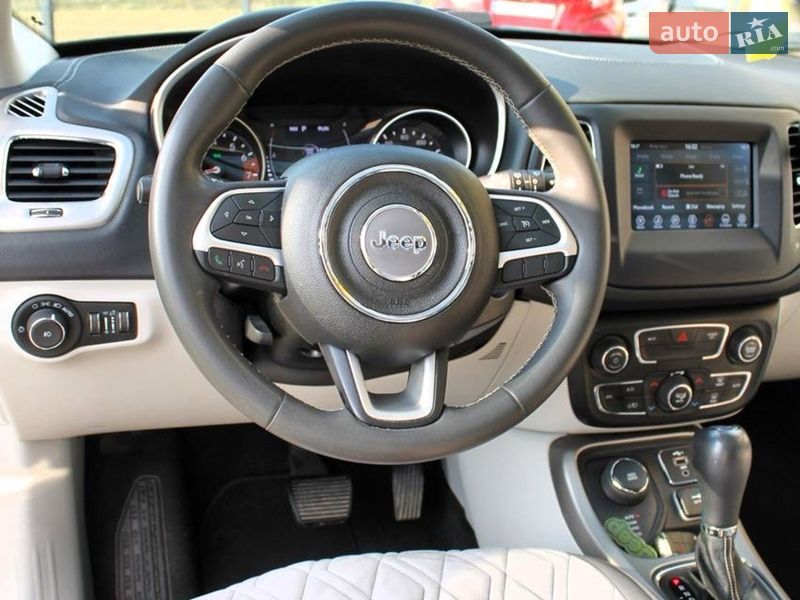 Внедорожник / Кроссовер Jeep Compass 2020 в Киеве