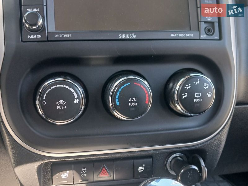 Внедорожник / Кроссовер Jeep Compass 2014 в Харькове