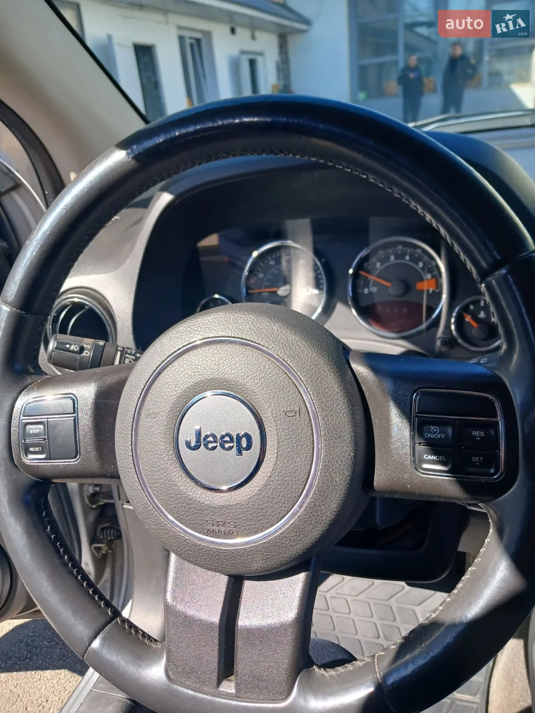 2014 Jeep Compass - мініатюра 12