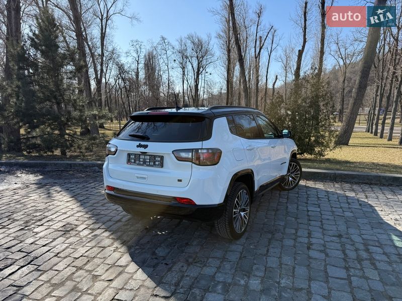 Позашляховик / Кросовер Jeep Compass 2024 в Києві