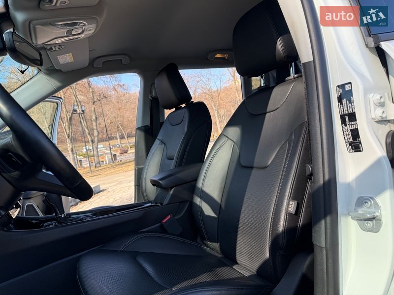 Позашляховик / Кросовер Jeep Compass 2024 в Києві