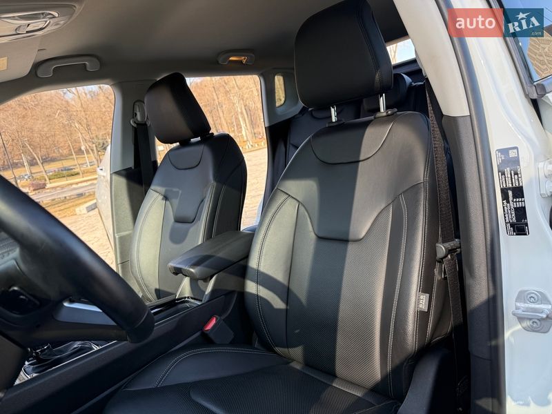 Позашляховик / Кросовер Jeep Compass 2024 в Києві