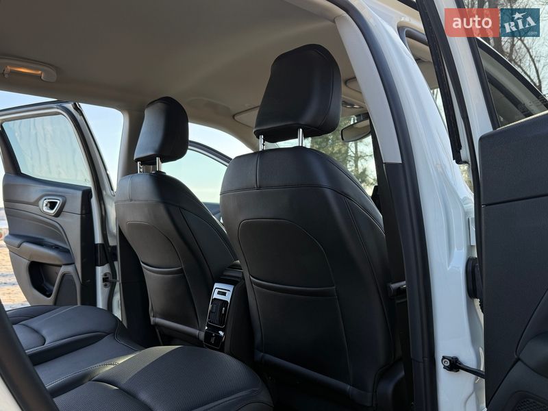 Позашляховик / Кросовер Jeep Compass 2024 в Києві