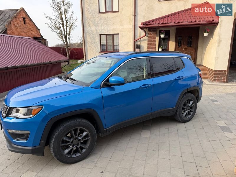 Внедорожник / Кроссовер Jeep Compass 2017 в Львове